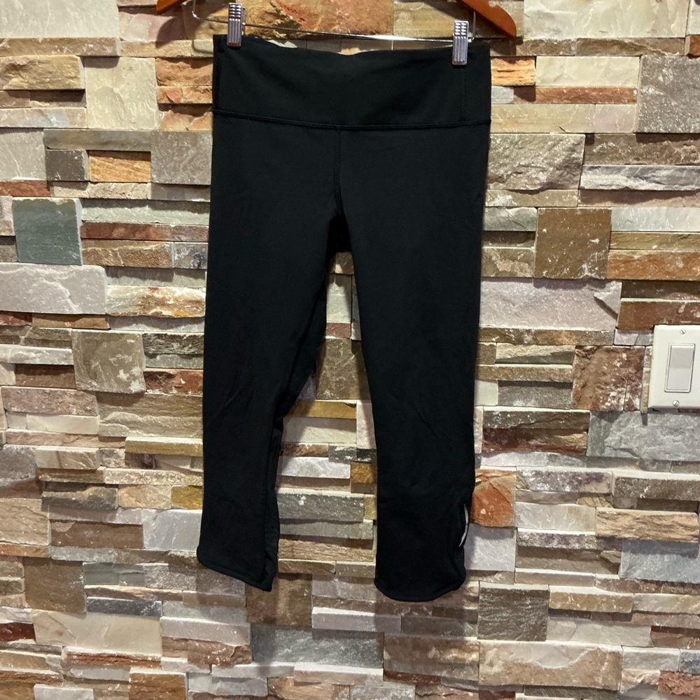 Lululemon Athletica Black Capri - Picture 1 of 5